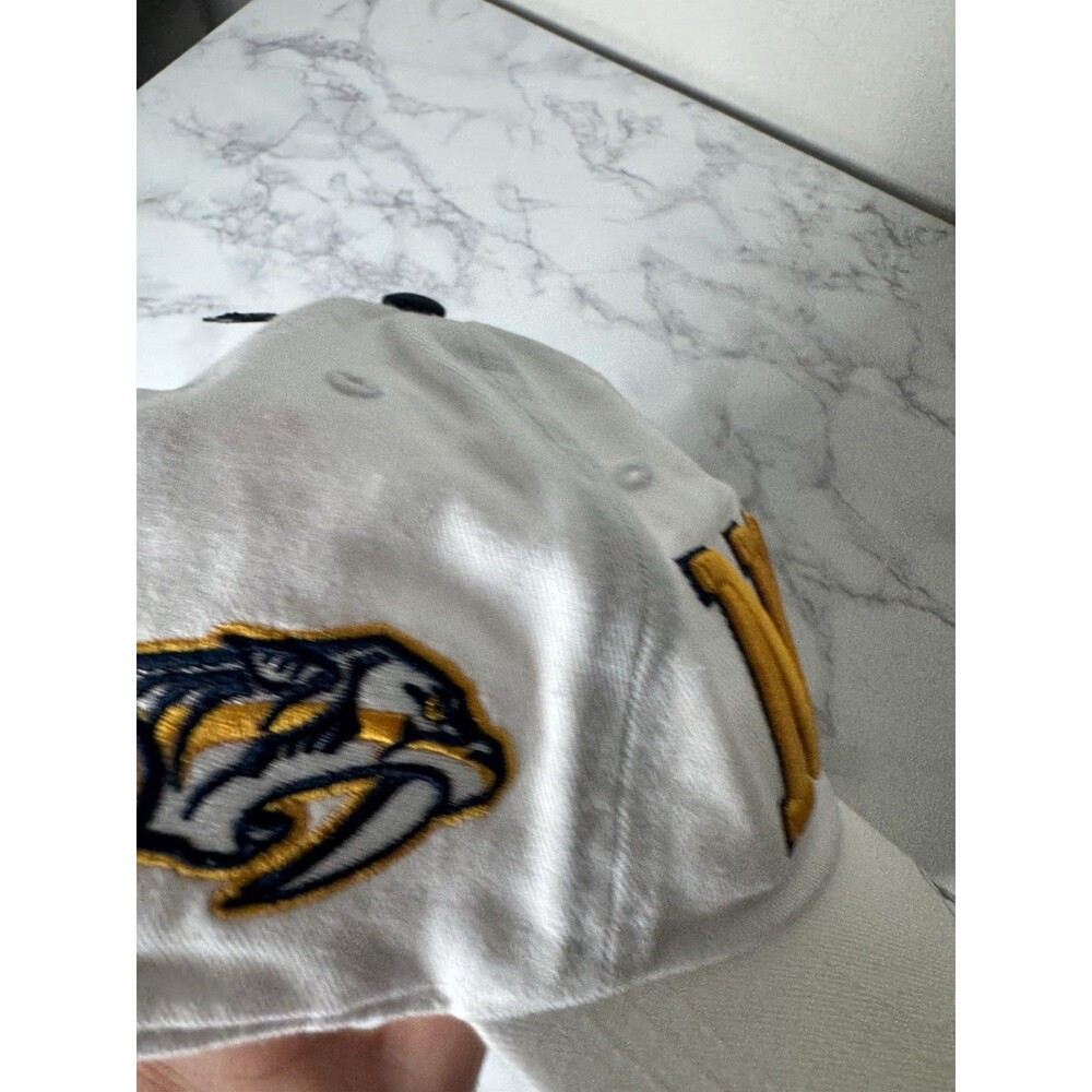 Fan Favorite Nashville Predators NHL Hat White/Gold/Navy One Size Licensed - Picture 2 of 4